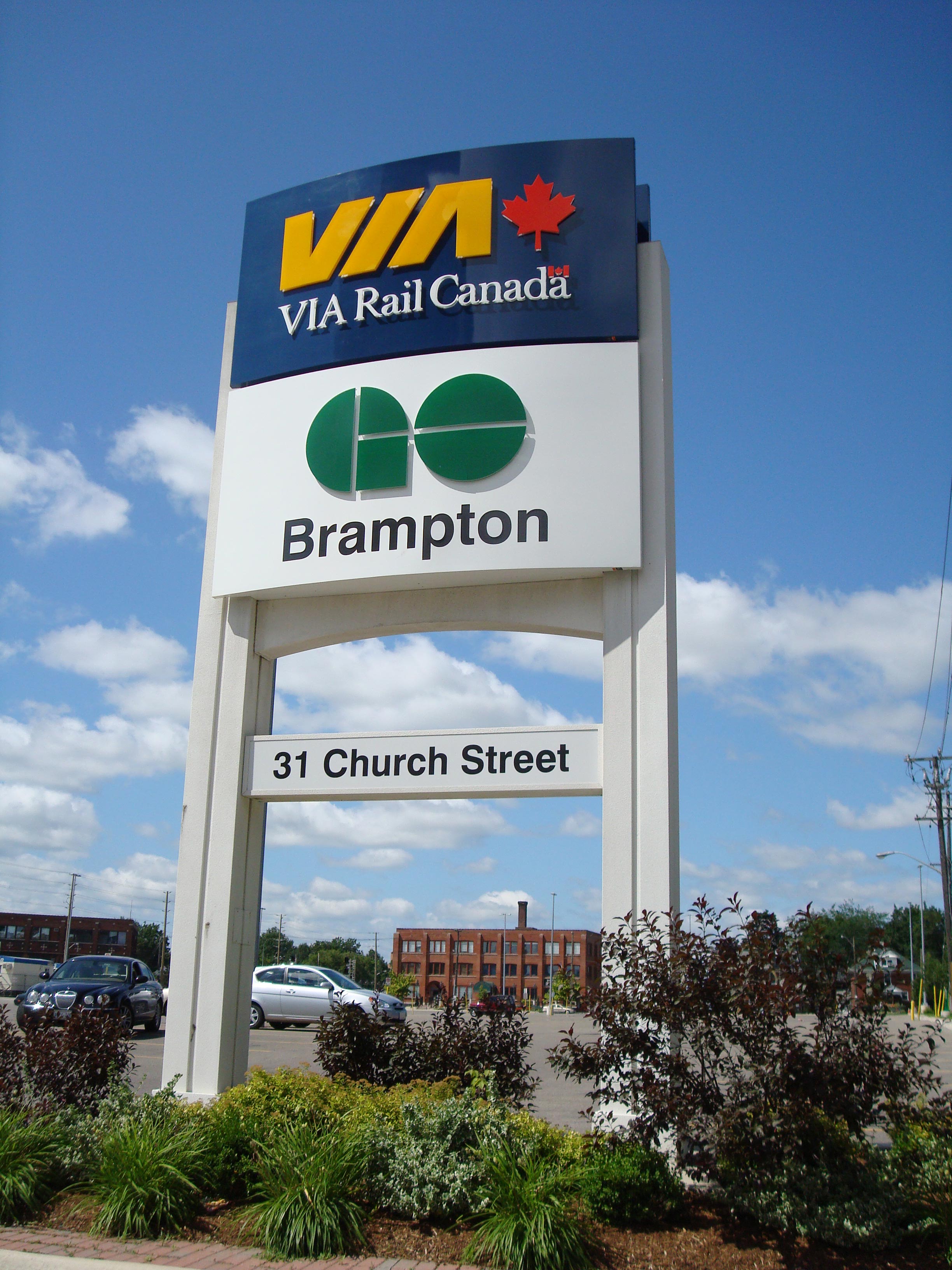 GO Transit and VIA Rail at Brampton station